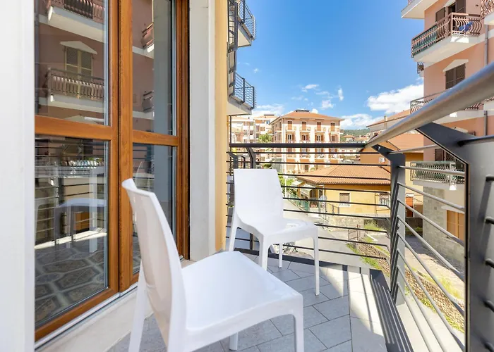 Hostdomus - Blu Horizon Marina dʼAndora