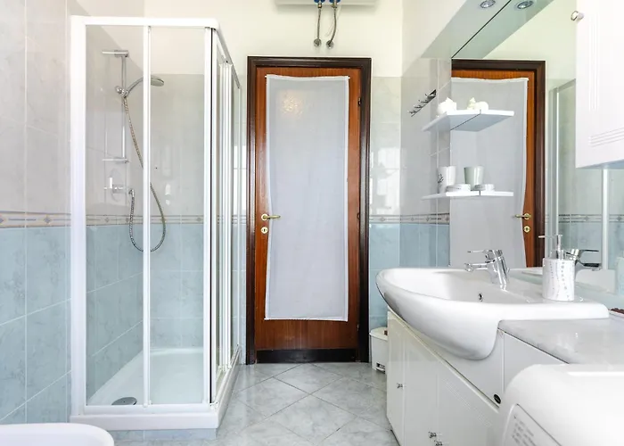 Hostdomus - Blu Horizon * Marina dʼAndora