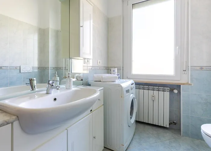 Apartman Hostdomus - Blu Horizon Marina dʼAndora